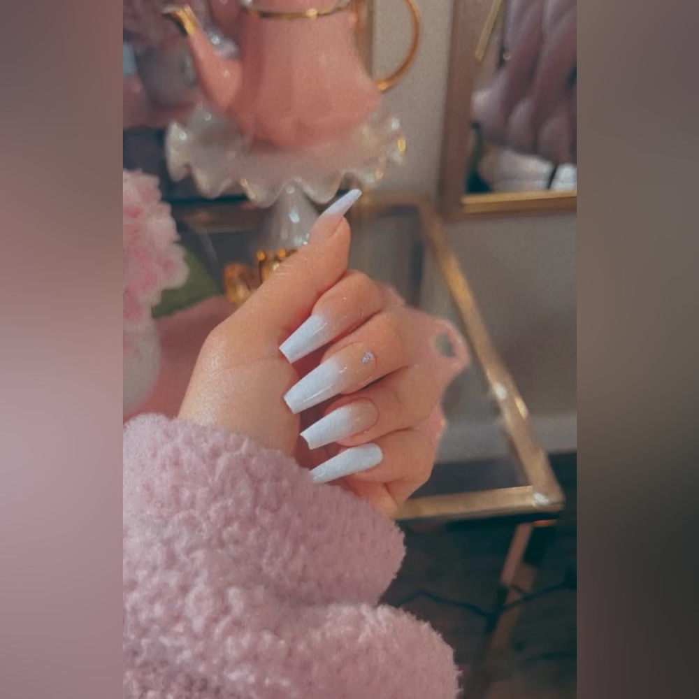 ‼️Firm price‼️ Extra long Press on Nails 24pcs different designs
